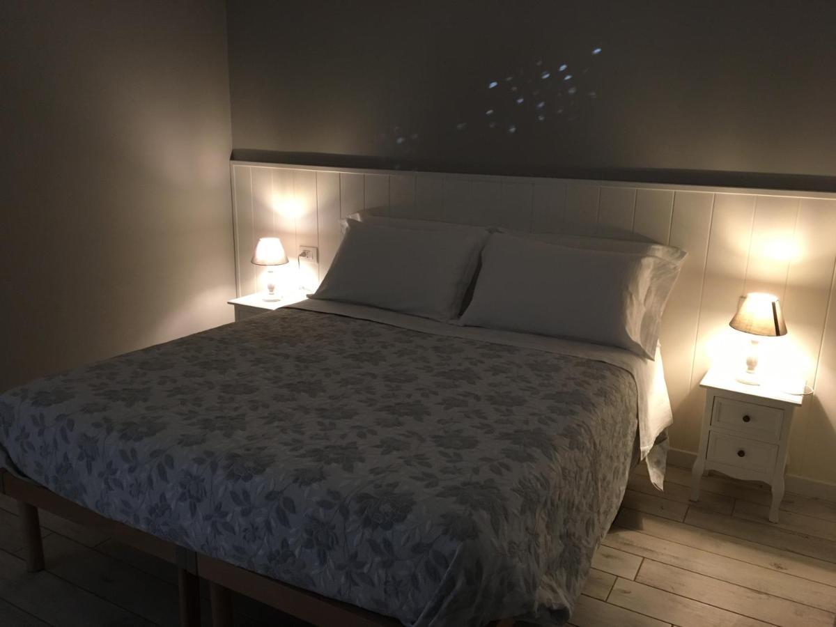 La Terrazza Sul Naviglio B&B Bernate Ticino Εξωτερικό φωτογραφία
